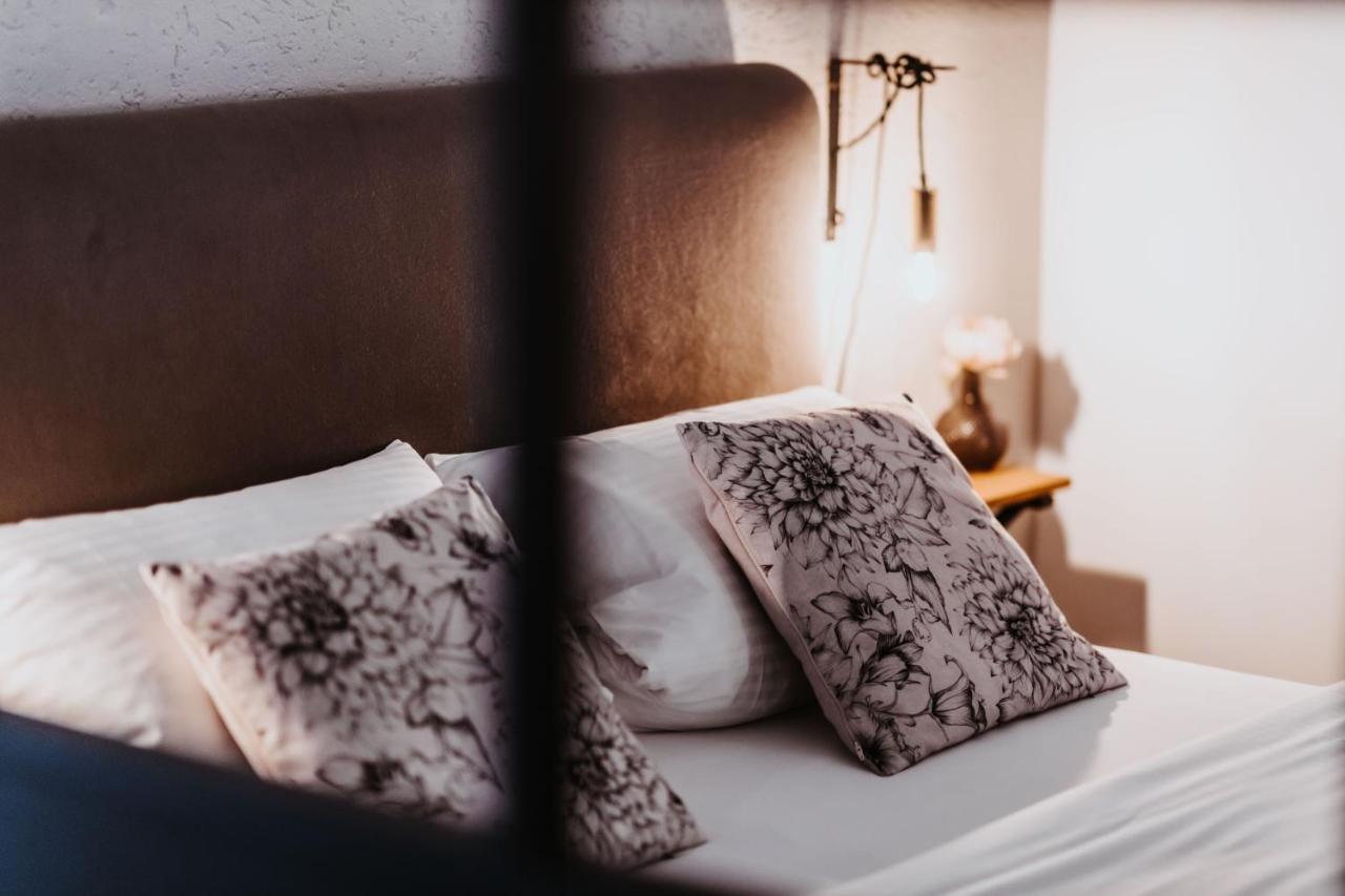 The Loft Lodge - Suiten Braunschweig Buitenkant foto